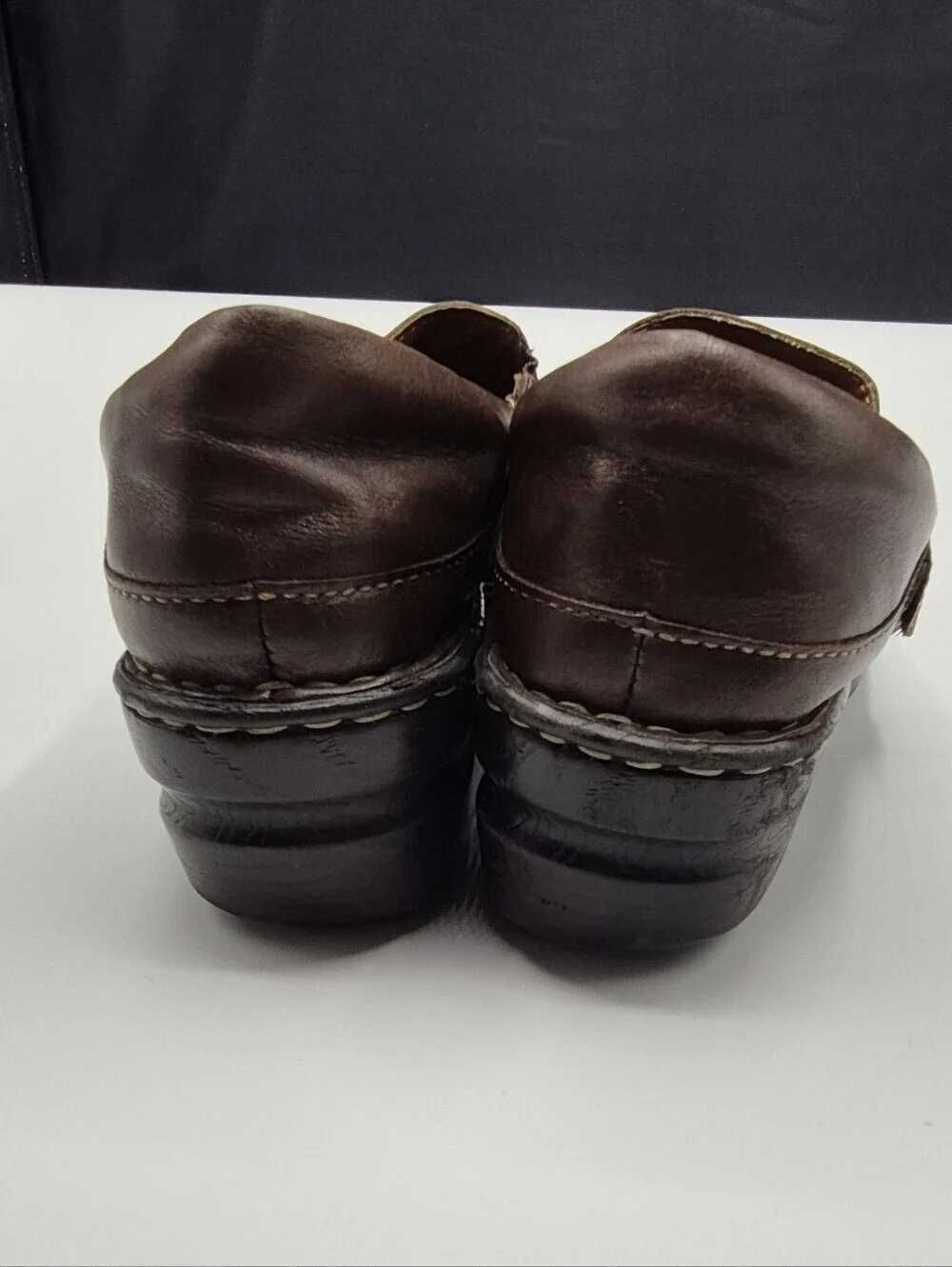b.o.c. Men's Brown Leather Slip-On Loafers with Buckle Accent